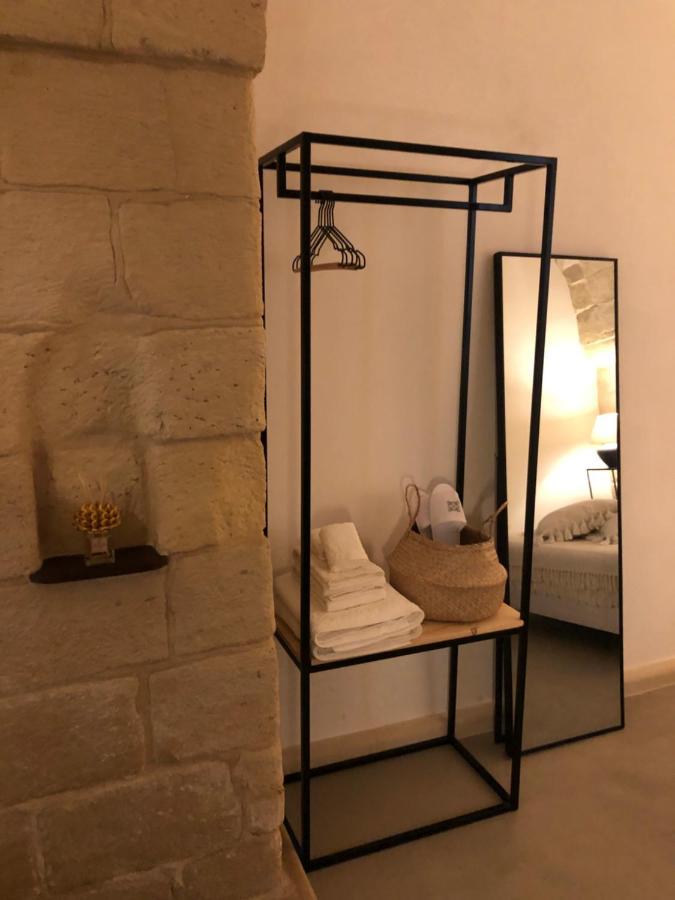 Ai Propilei Del Duomo Luxury Suite เลชเช ภายนอก รูปภาพ